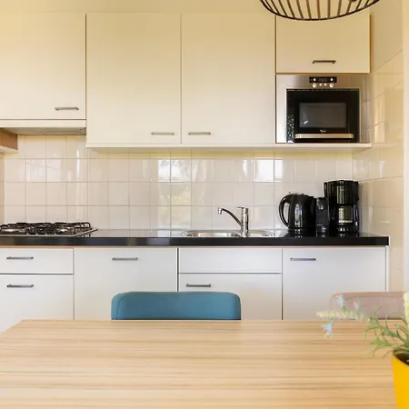 In Brabant With Hot Tub & Sauna Σπίτι διακοπών *